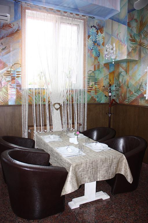 Melrose 3* Ровно